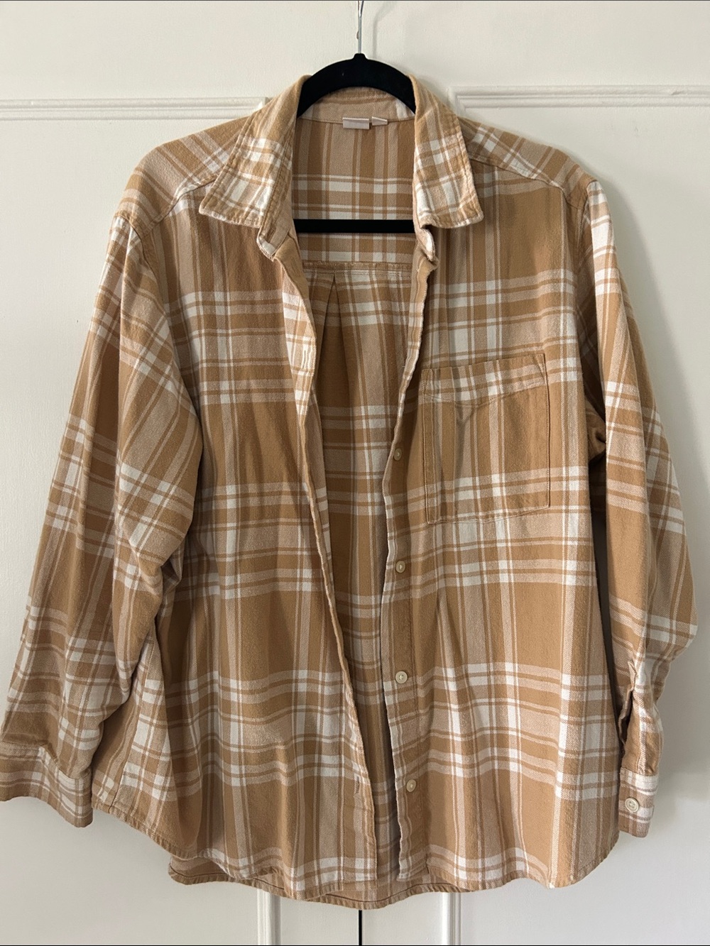 GAP Beige and White Plaid Button-Down Shirt